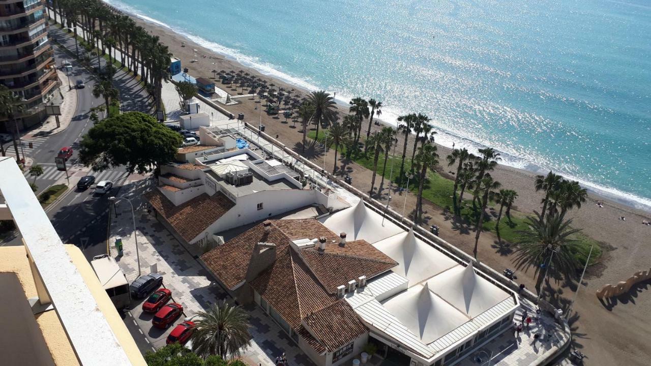 Primera linea de playa 4 Malaga Bagian luar foto